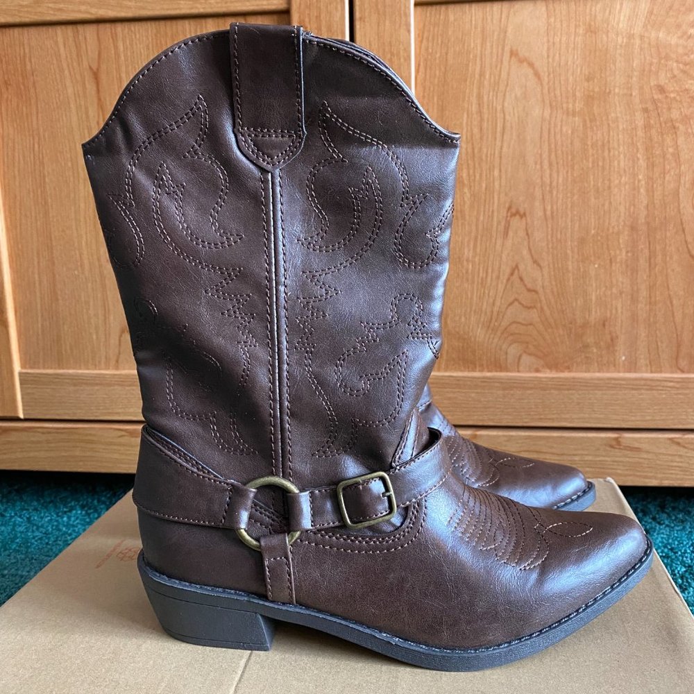 SO brown cowgirl boots